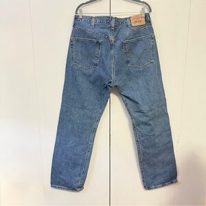 Vintage Levi’s 501 Original Fit Jeans Men’s W38 L32 Button Fly Medium Wash Denim